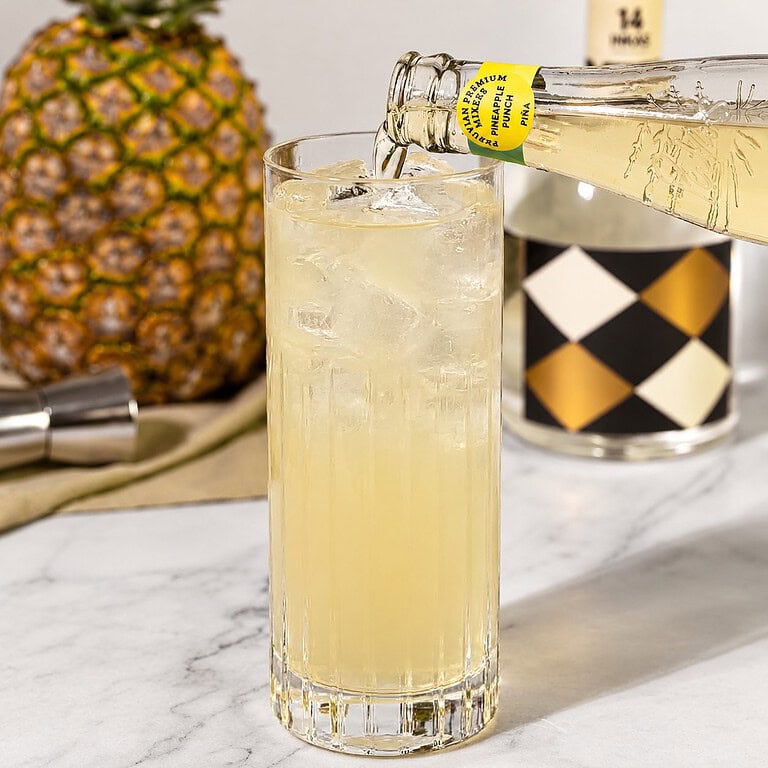 Vodka Paraíso con Pineapple Punch Mr Perkins